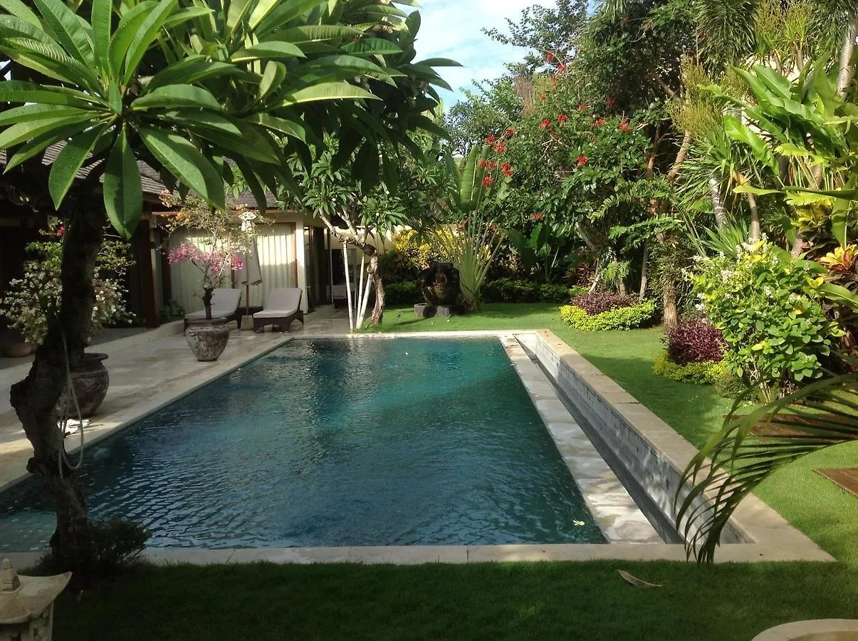 Villa Kiki Seminyak   Seminyak (Bali)
